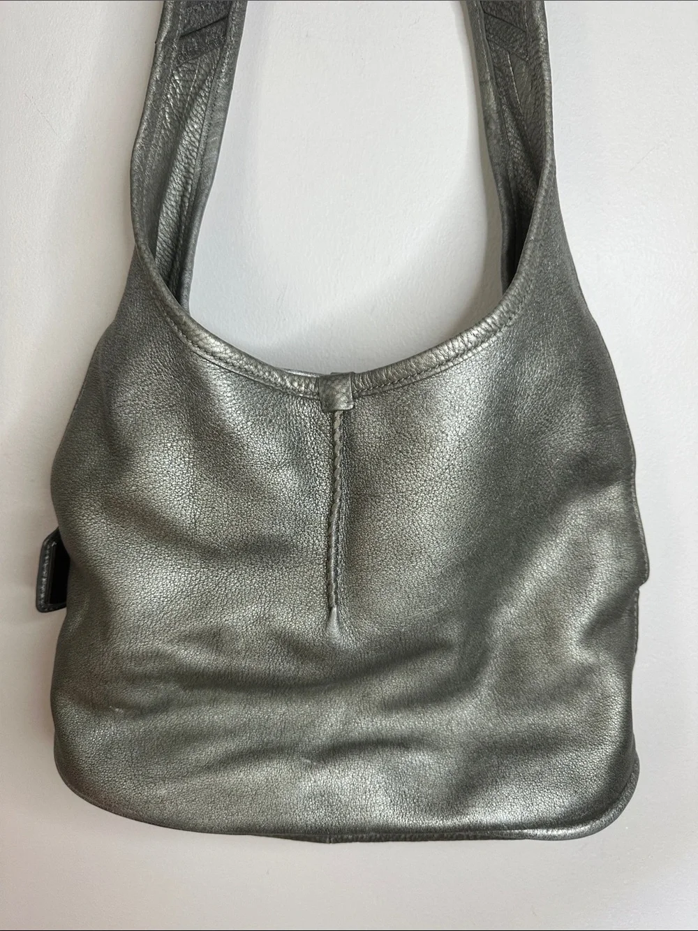 UGG sleek metallic